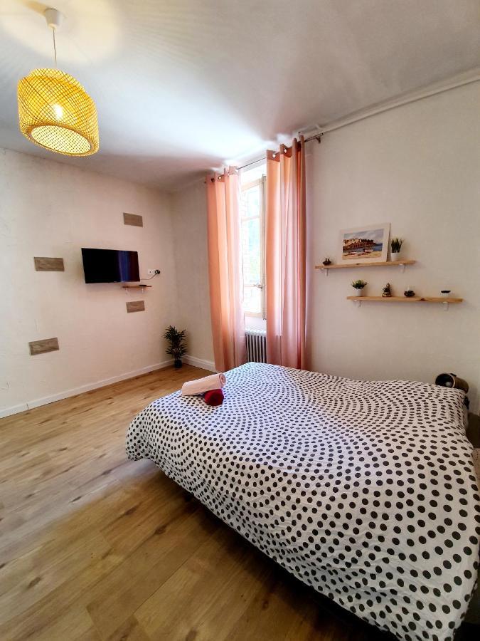 Апартаменты Studio Renove De 20 M2 Pour Deux Personnes Blaye-Les-Mines Экстерьер фото
